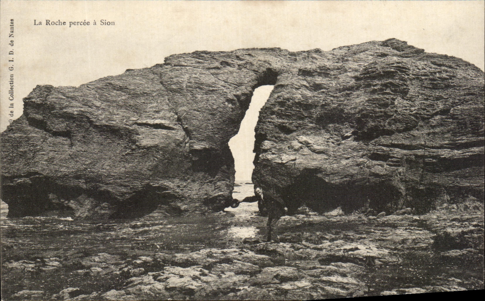 CPA La Roche Percee A Sion