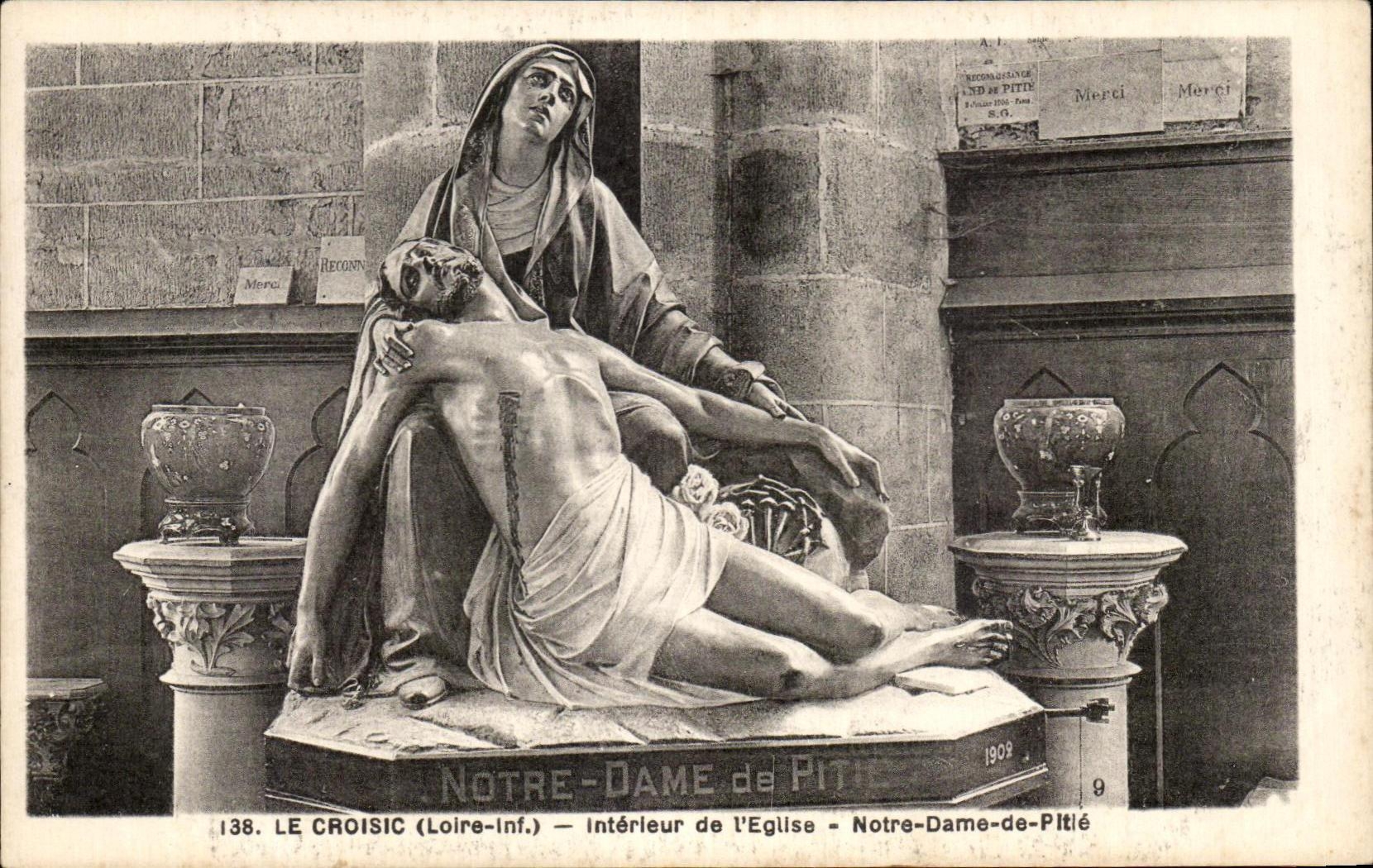 CPA Interior Croisic of the Church Notre Dame de Pitie