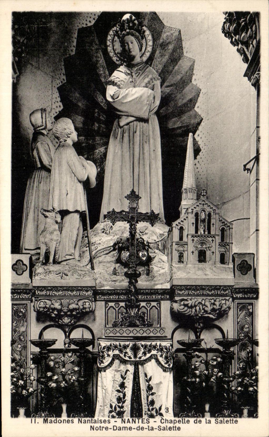 CPA Nantes Madonna Nantes Vault of Salette Our lady of Salette