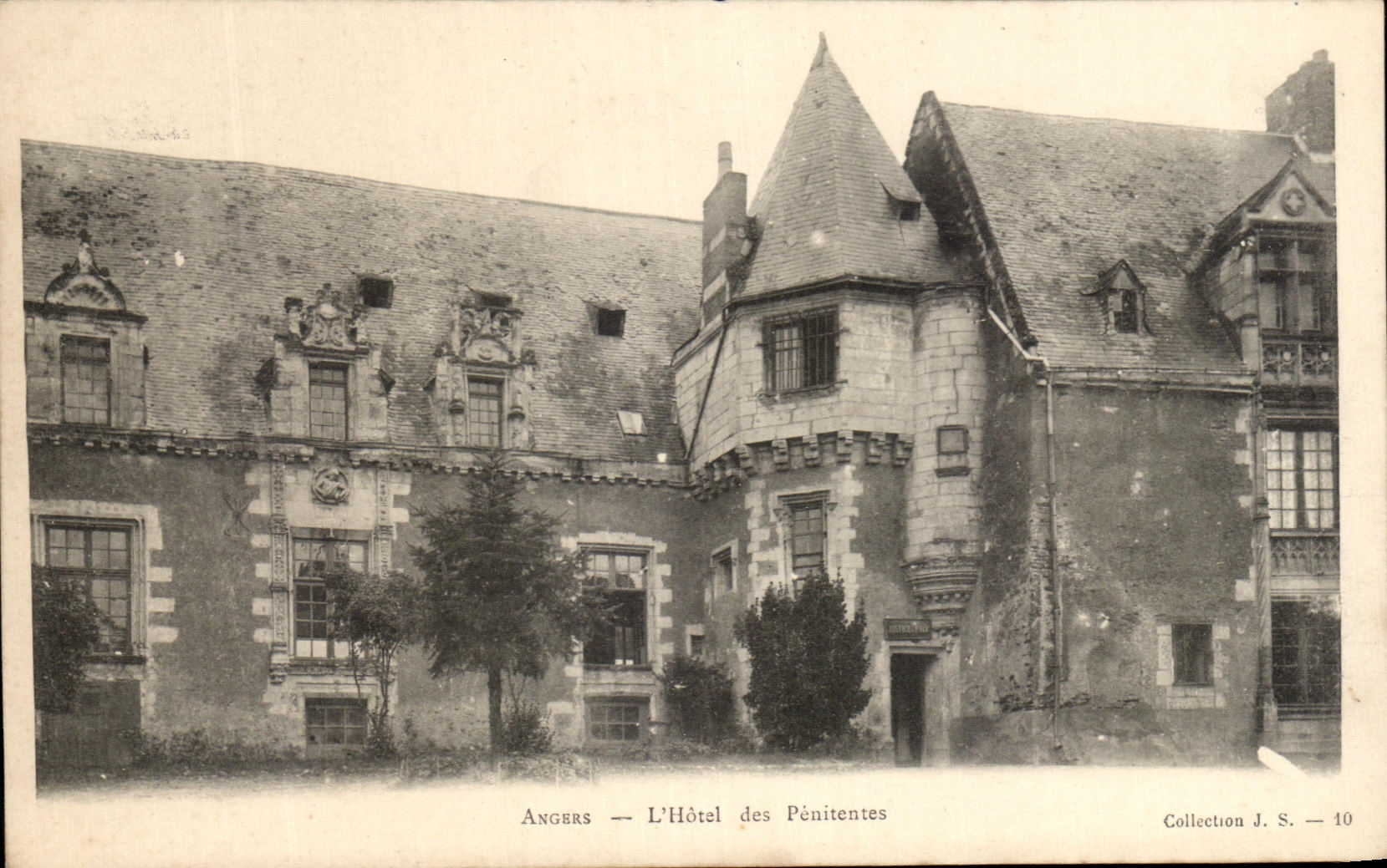 CPA Angers L'Hotel des Penitentes