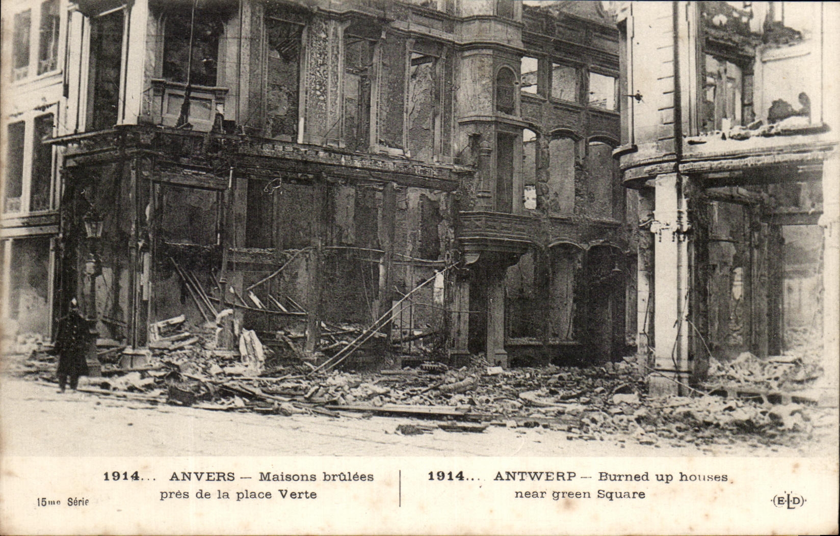 CPA Amberes contiene brulees cerca del lugar verde Militaria