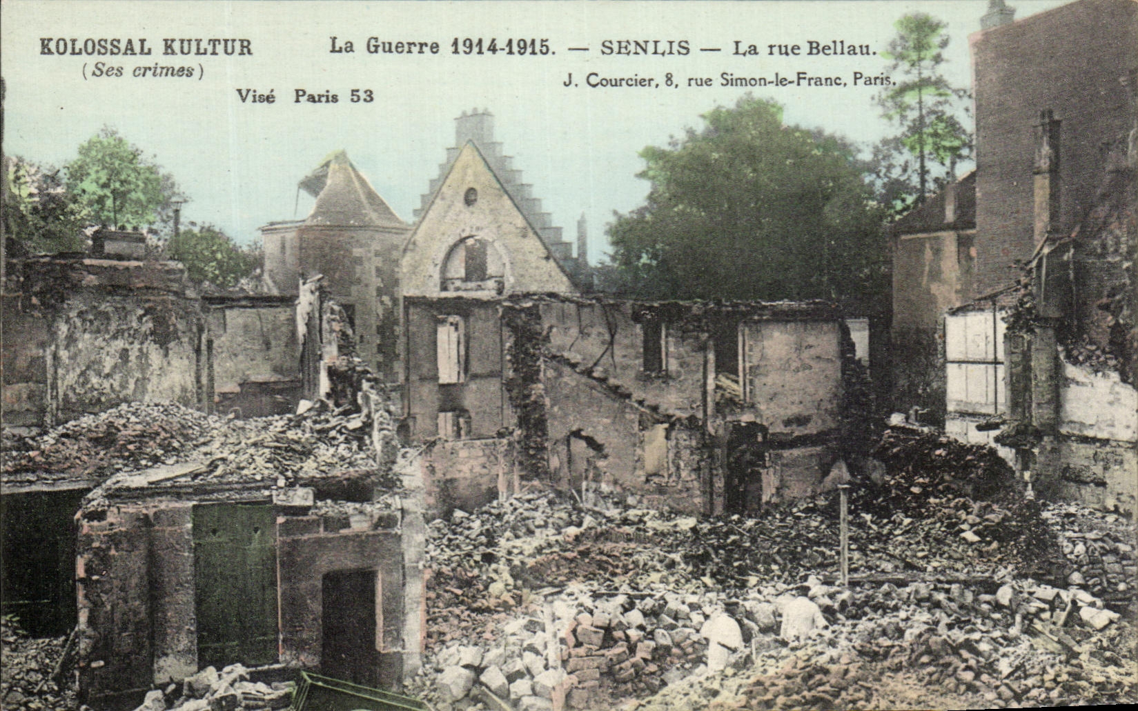 CPA Senlis La rue Bellau Militaria