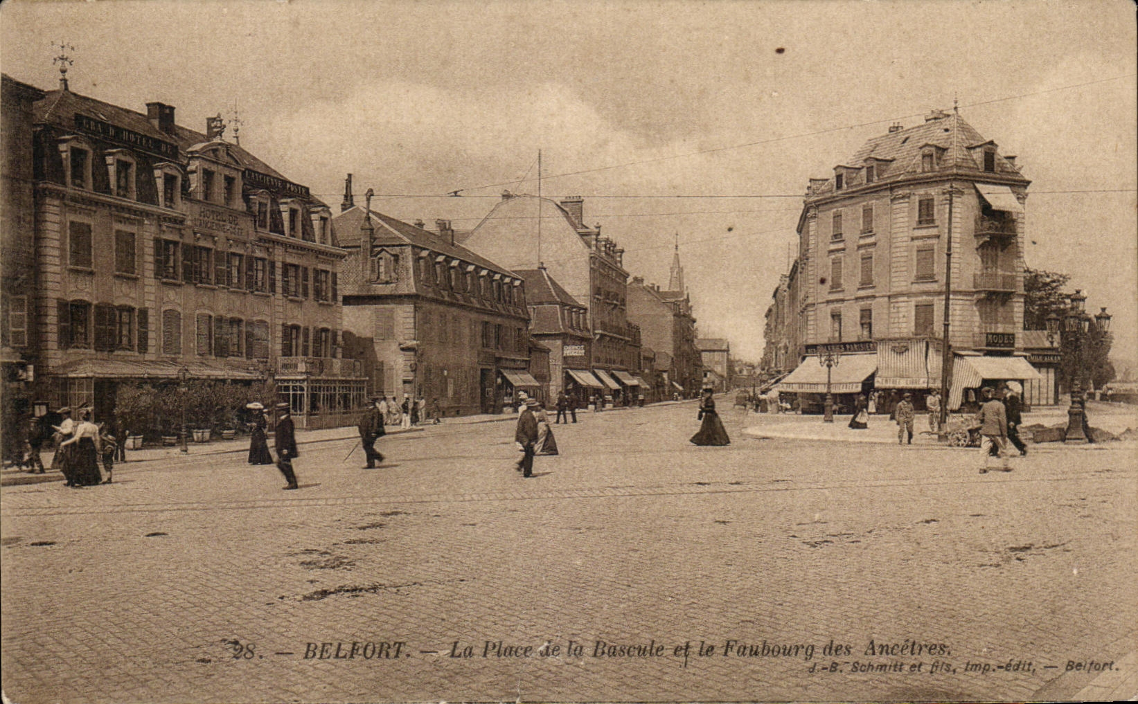 CPA Belfort La Place de la Bascule et le Faubourg des Ancetres