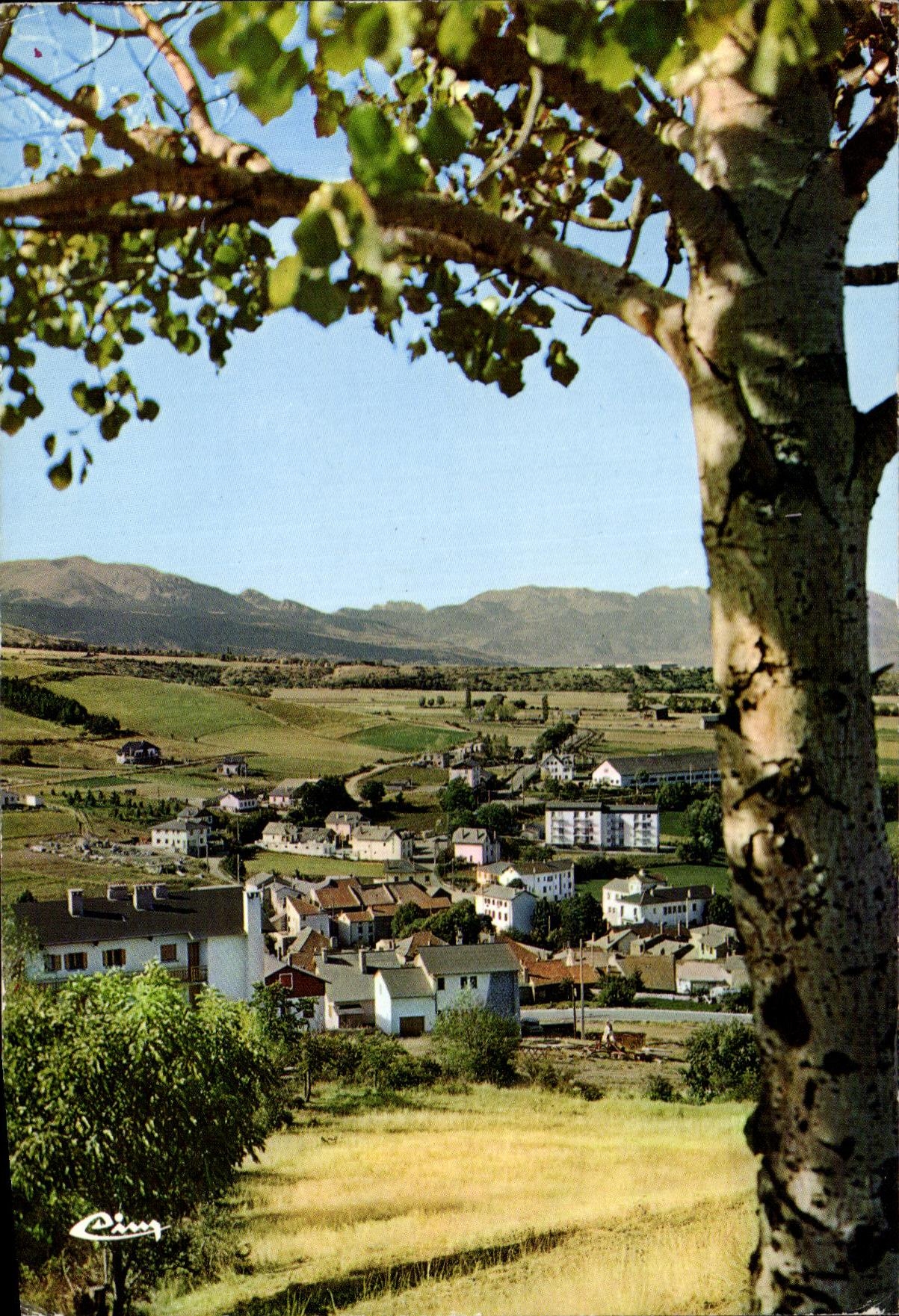 CPM Saillagouse Vue Generale au Fond la Sierra del Cadi