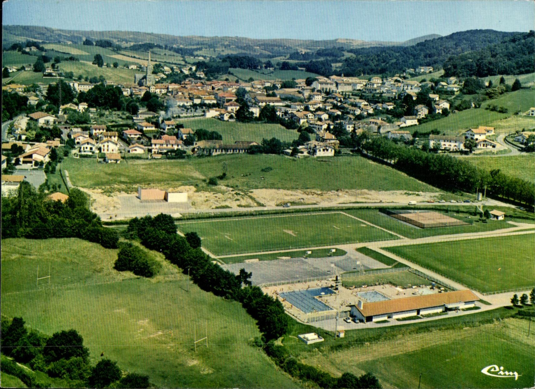 CPM Hasparren Vue generale aerienne