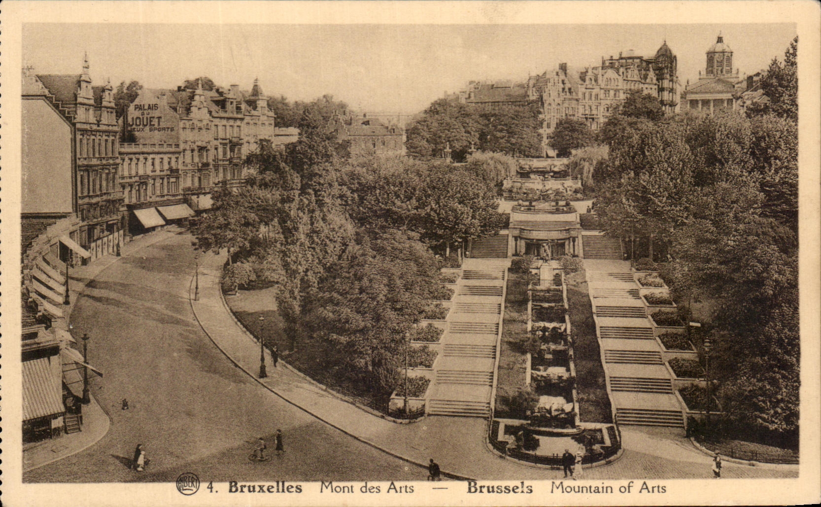 Montaje de CPA Bruselas de artes