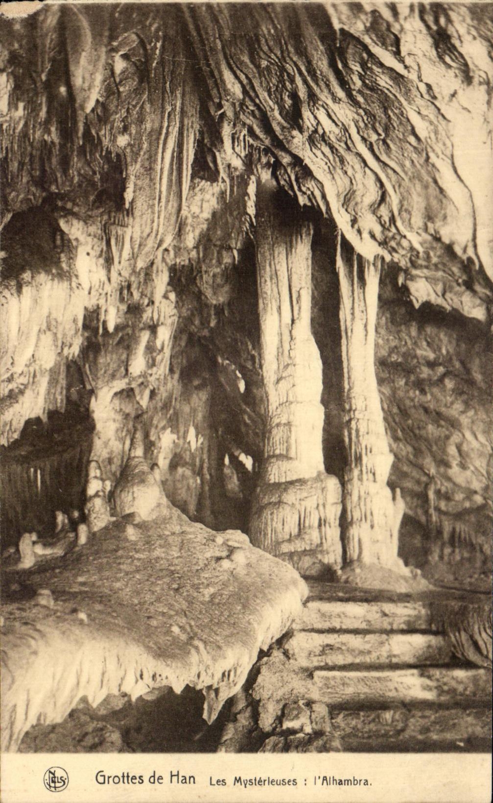 Cuevas de CPA de Han Alhambra misteriosa