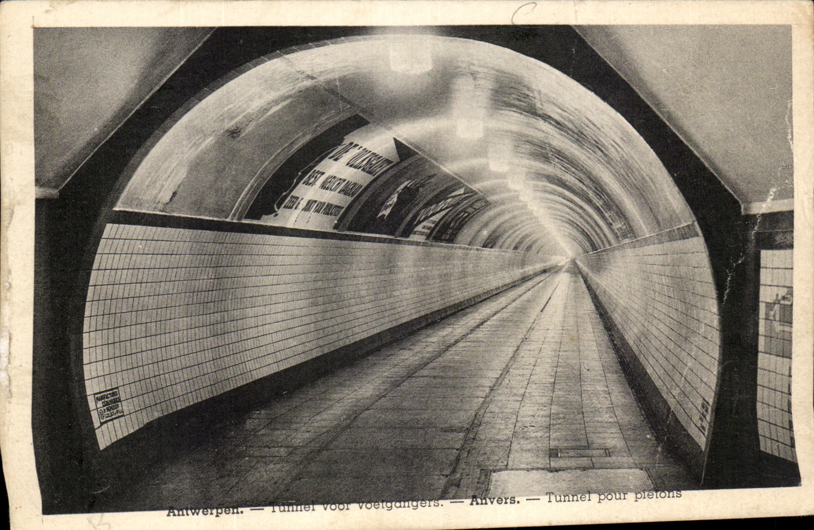 Tunel de Amberes de los voetgangers del voor del runnel de CPA Antwerpen para el subterraneo de los peatones