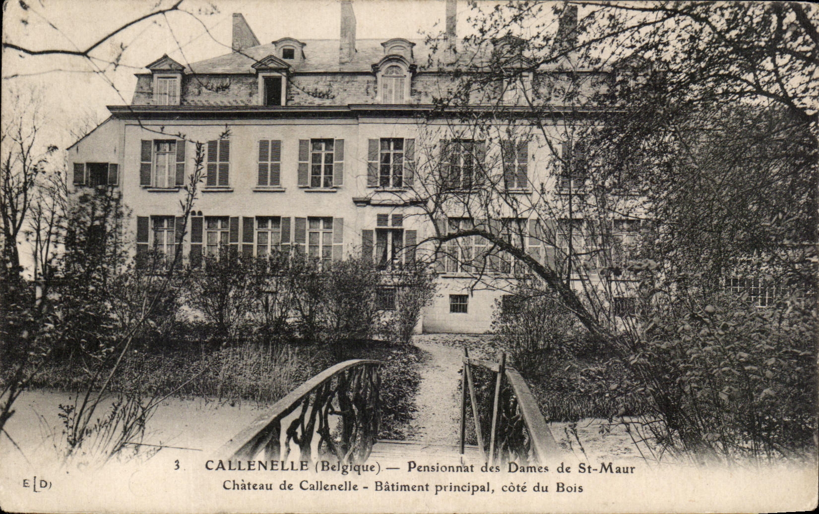 CPA Callenelle Pensionnat of the Ladies of St Maur Castle of Callenelle Batiment principal dimensions Wood