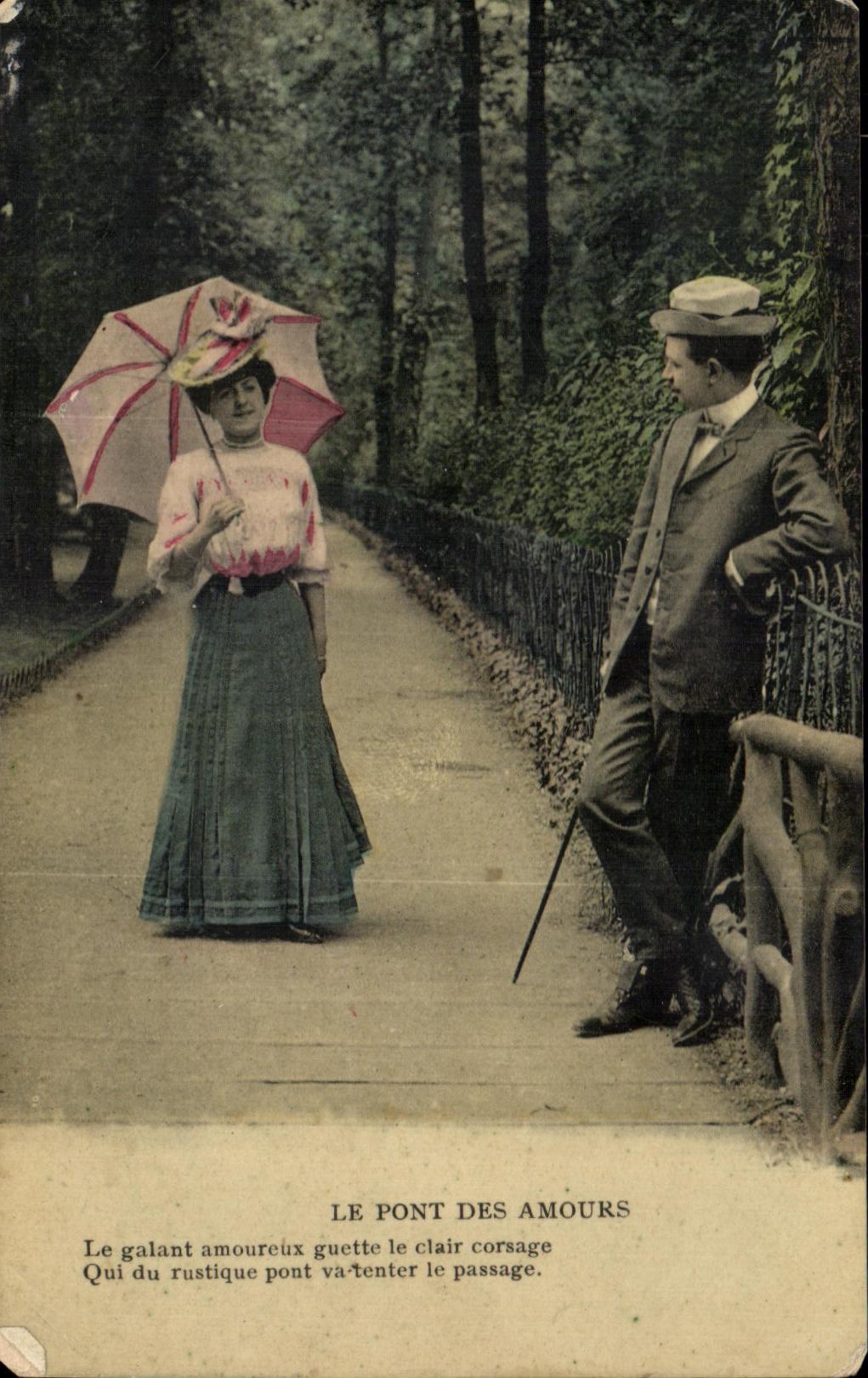 CPA Le Pont Des Amours Le Galant Amoureiux Guette Le Clair Corsage Femme