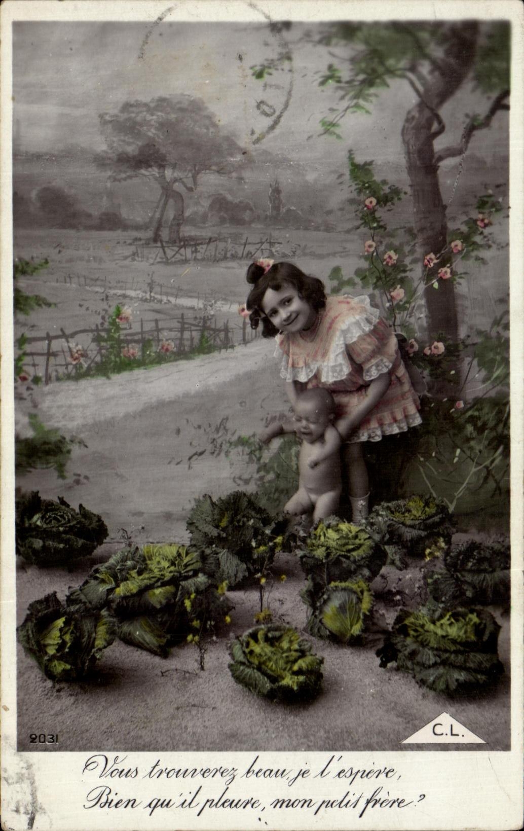 CPA Enfant Bebe Choux 