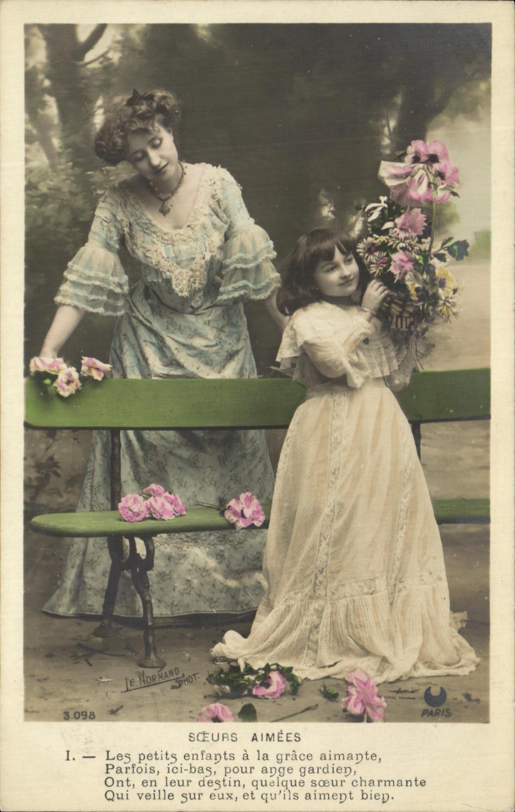 CPA Soeurs Aimees Les petits enfants a la grace aimante