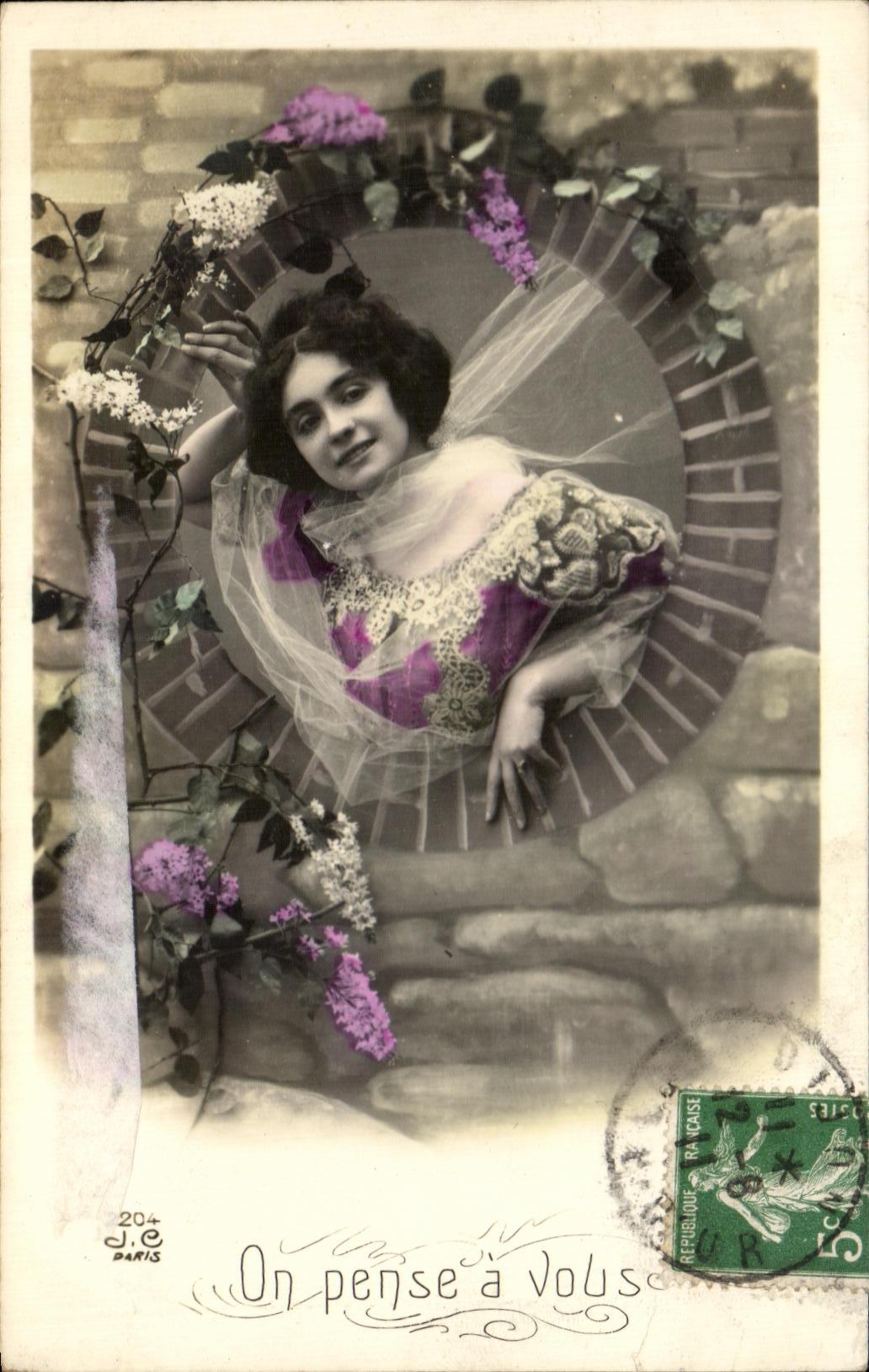 CPA On Pense a Vous Femme 