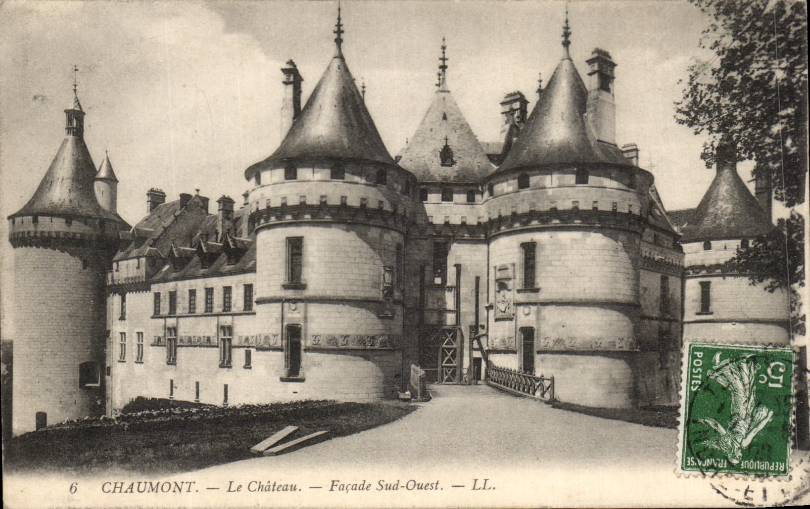 CPA Chaumont Le Chateau Facade Sud Ouest