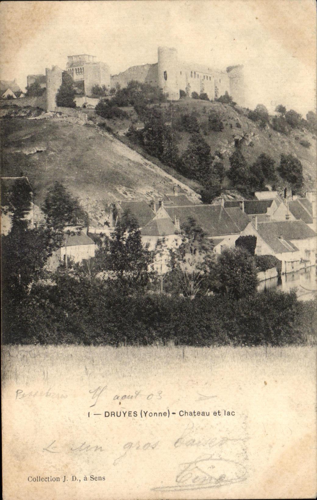 CPA Druyes Chateau Et Lac