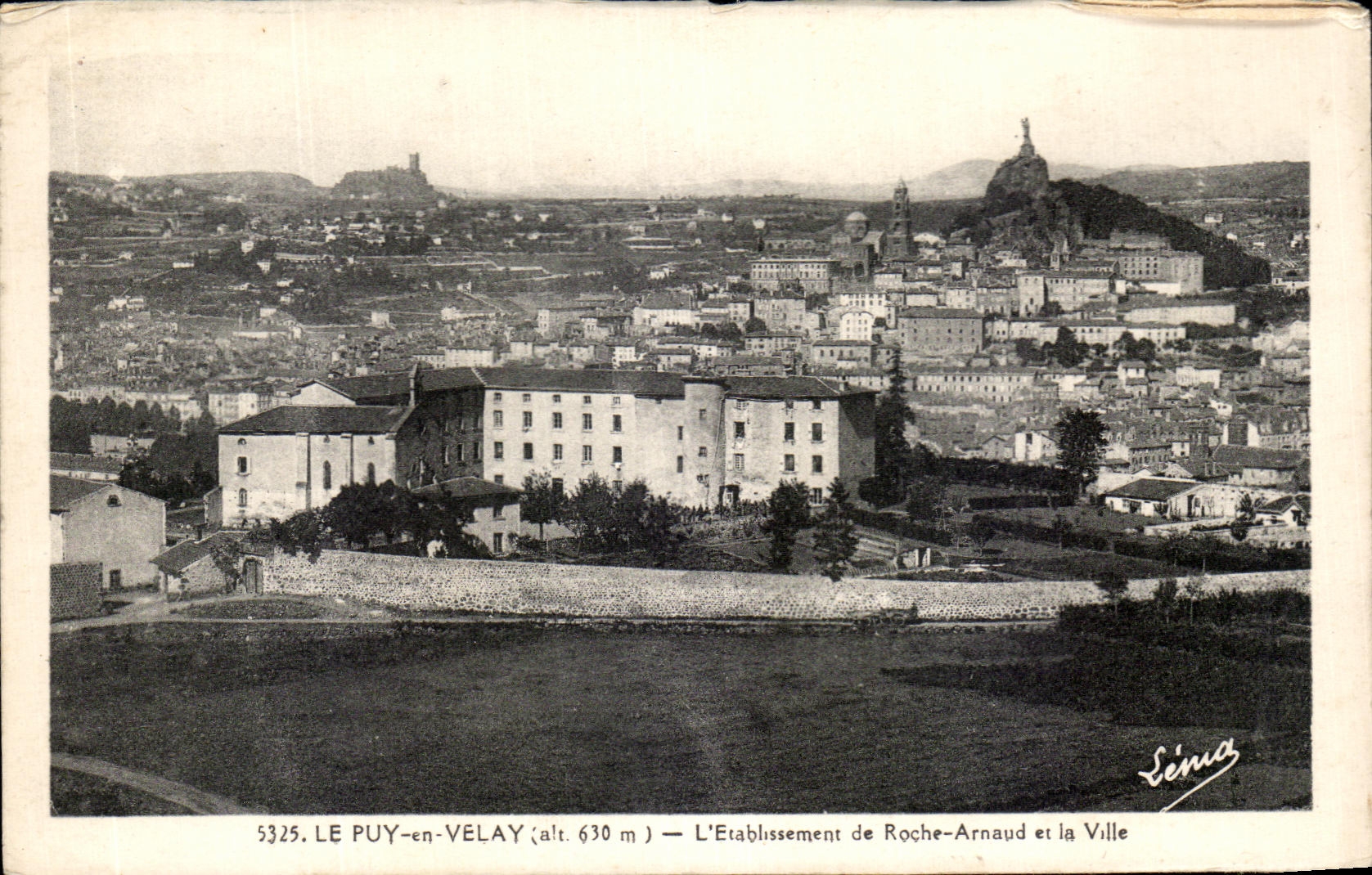 CPA Le Puy en Velay L'Etablissement de Rocher Arnaud et la Ville