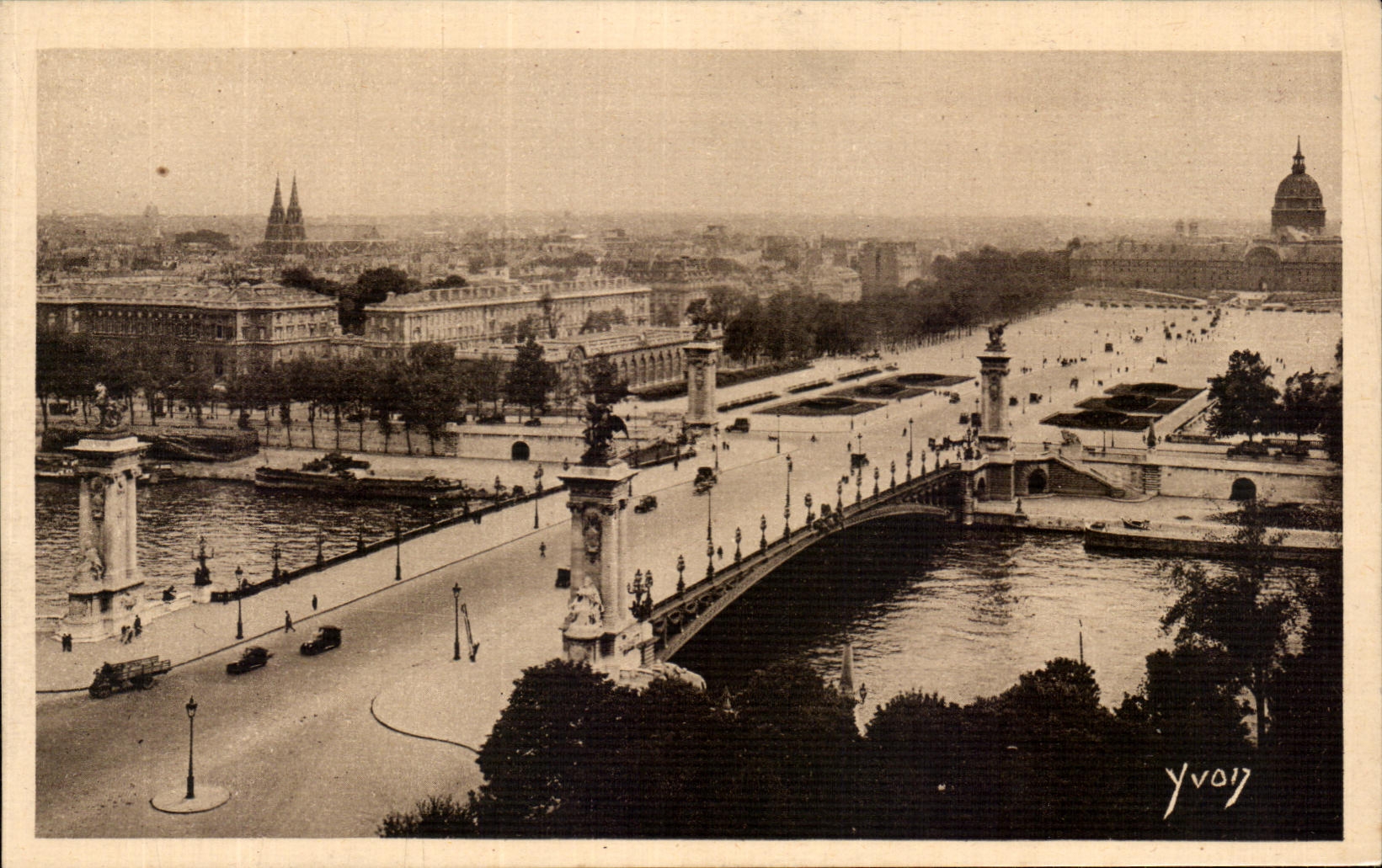 CPA Paris En Flanant Pont Alexandre III et esplanade des Invalides