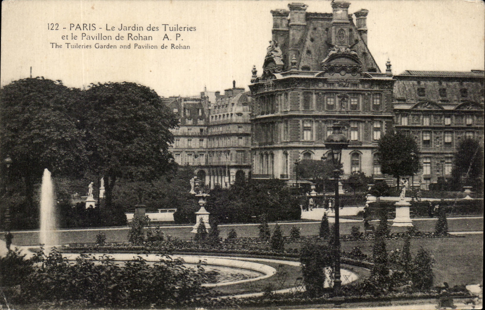 CPA Paris el jardin de Tileries y la casa del Louvre de Rohan