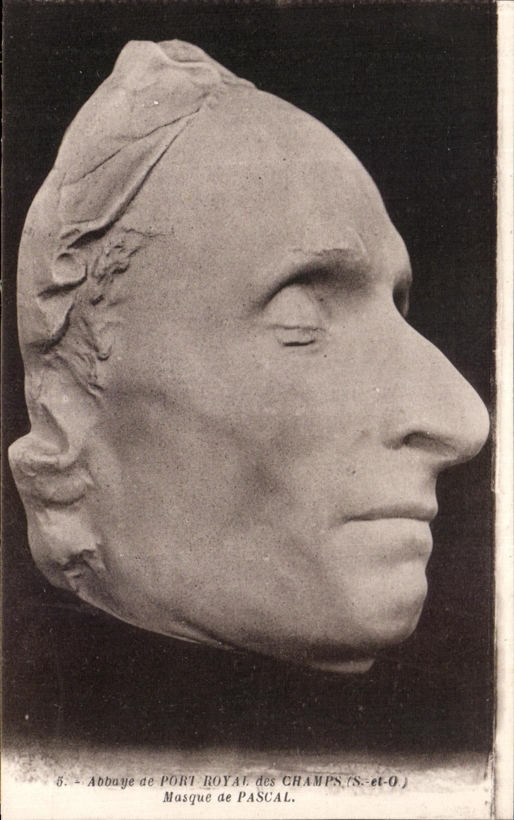 CPA Abbaye of Royal Port of the Fields Masks of Pascal