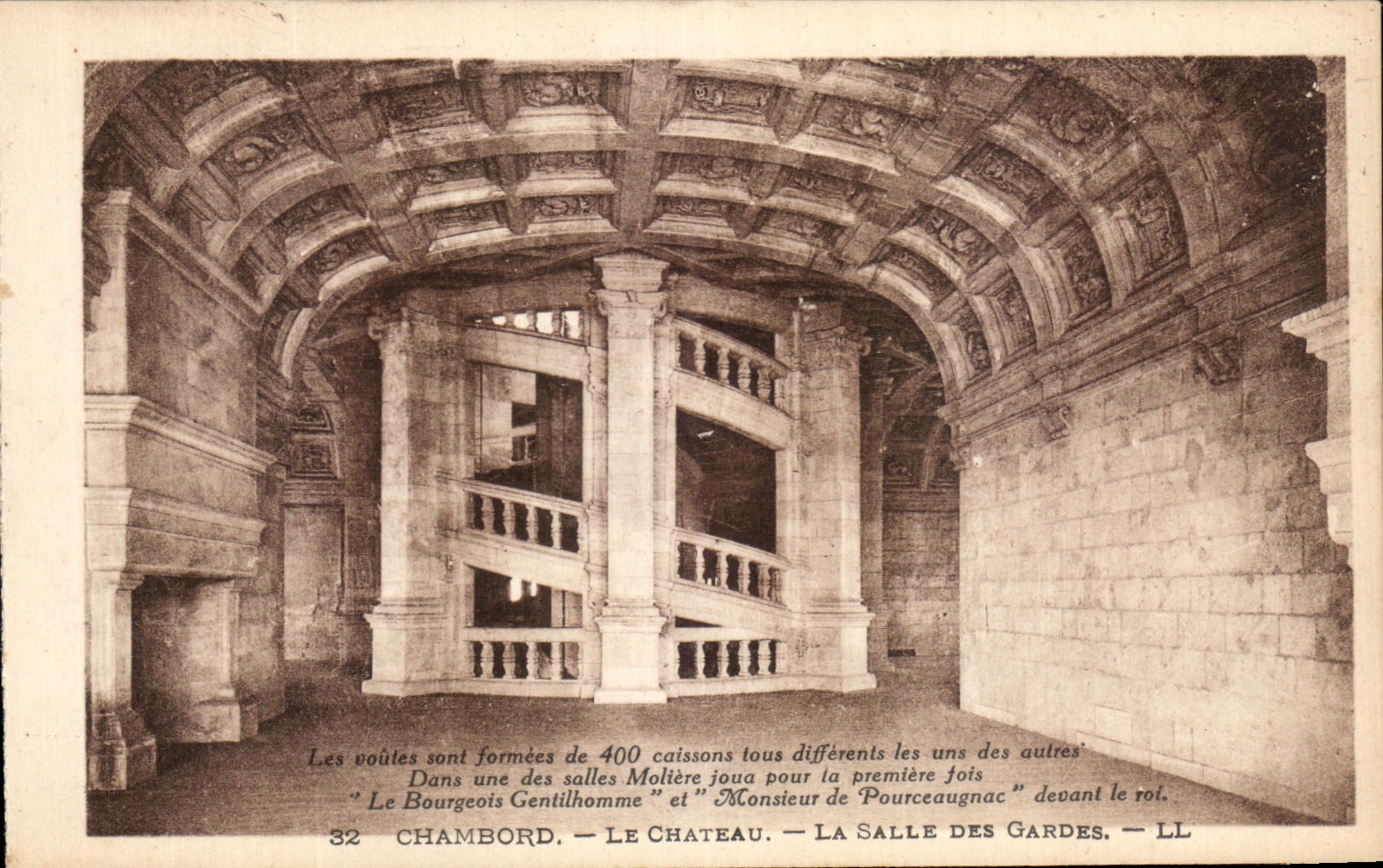 CPA Chambord Le Chateau la Salle Des Gardes 