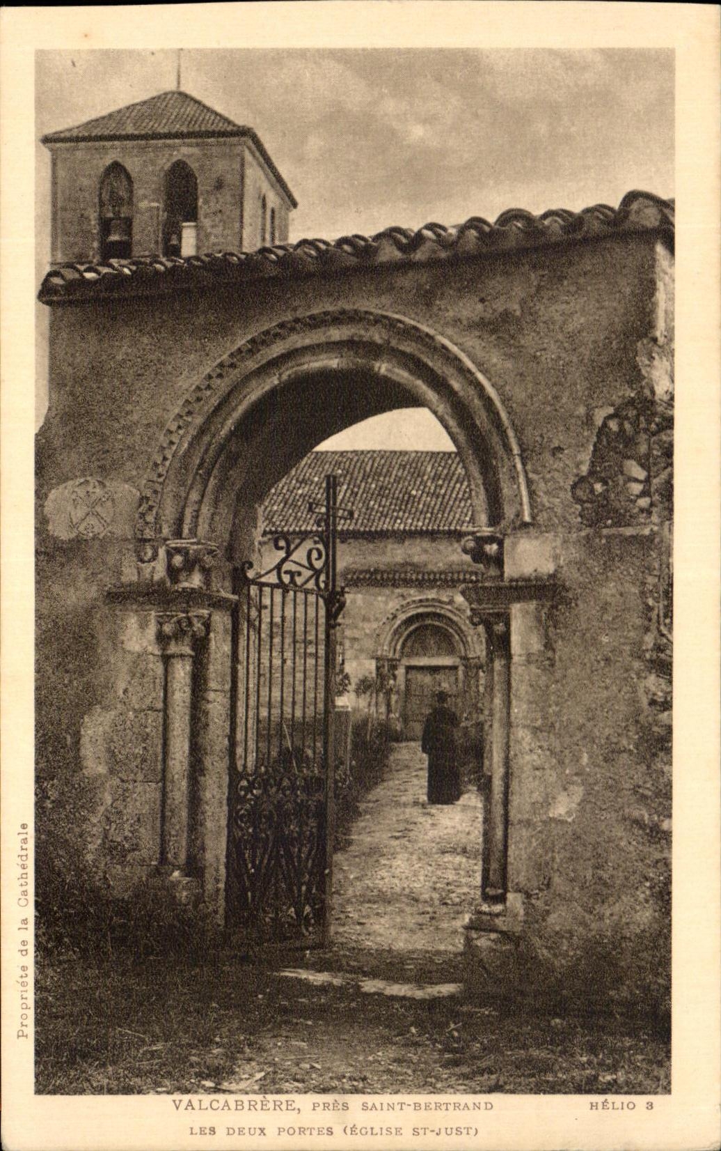 CPA Valcabrere Close Saint Bertrand the Two Gates Church St Just