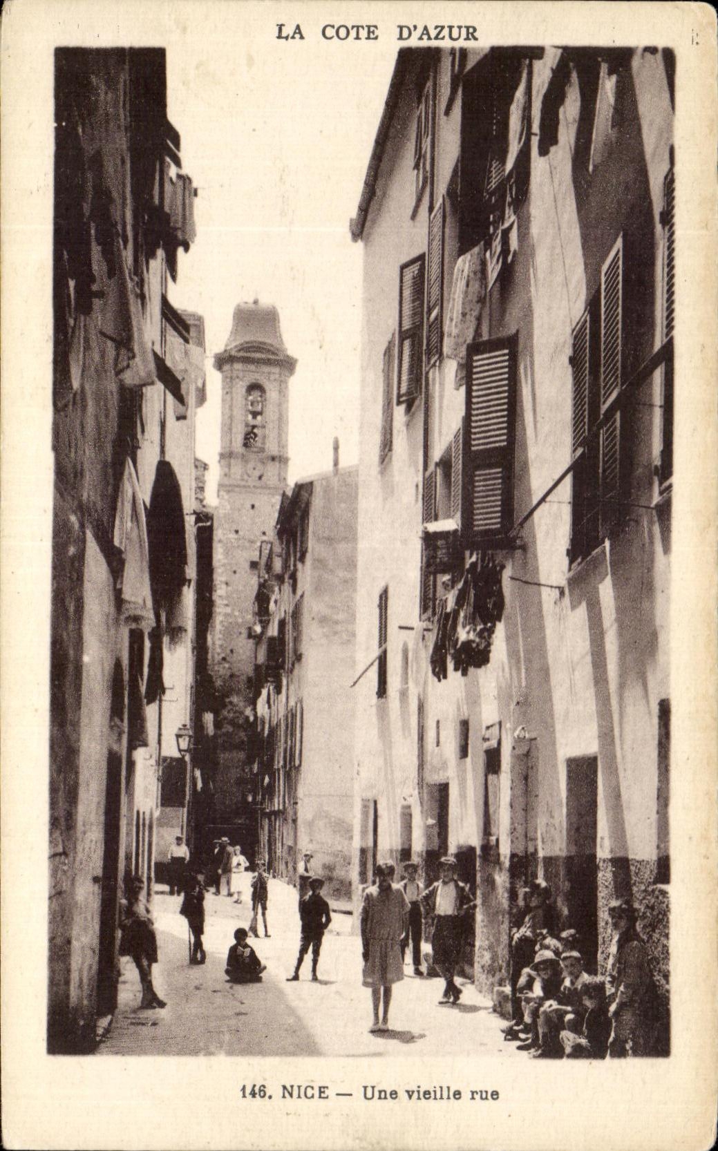 Ninos viejos de una calle de CPA Niza