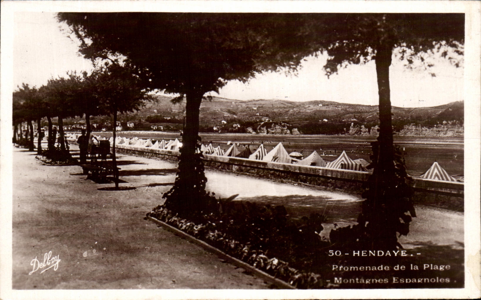 CPA Hendaye Walk of the Beach Spanish Mountains