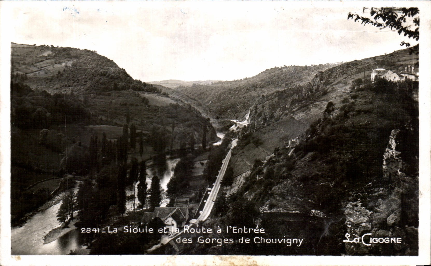 CPA Sioule And the Road With Entrance Of Gorges De Chouvigny