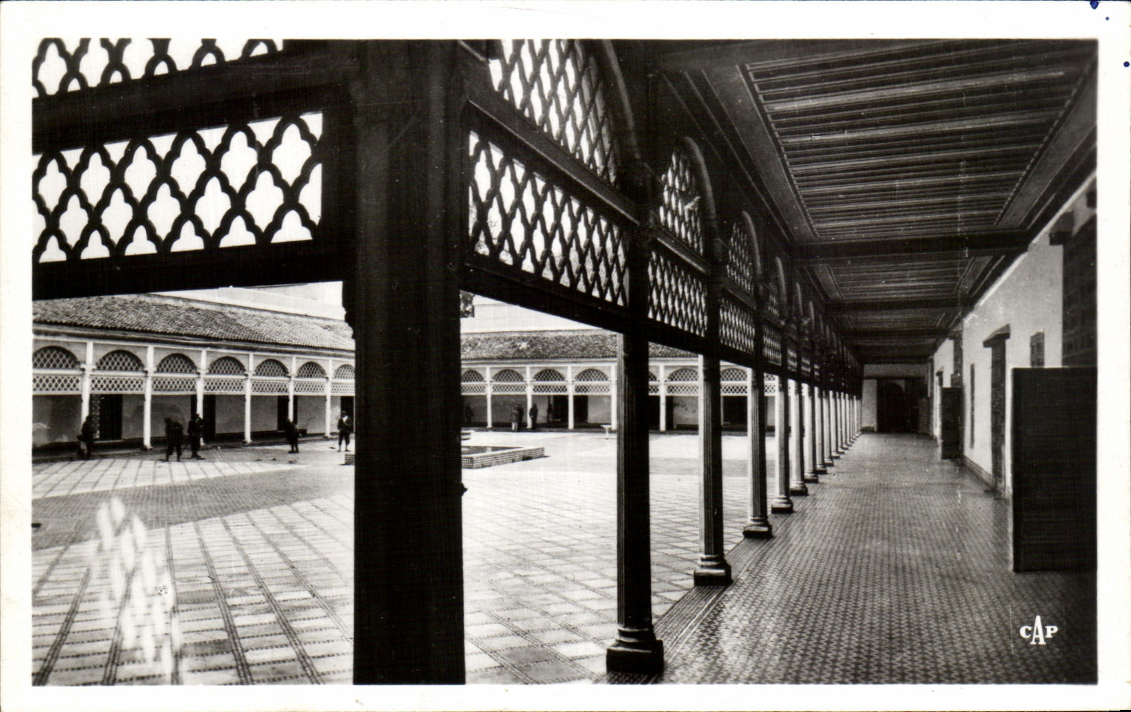 CPA Marrakech Bahia Main courtyard Morocco