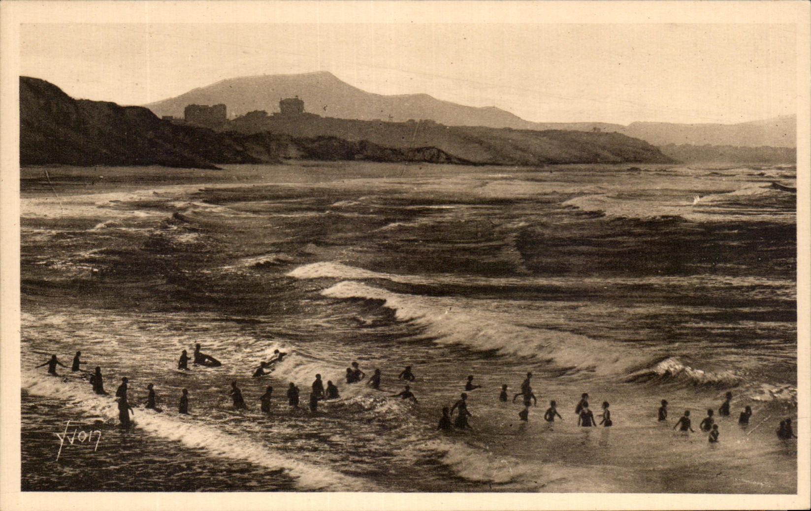 CPA Cote Basque Biarritz L'heure du bain sur le Cote des basques