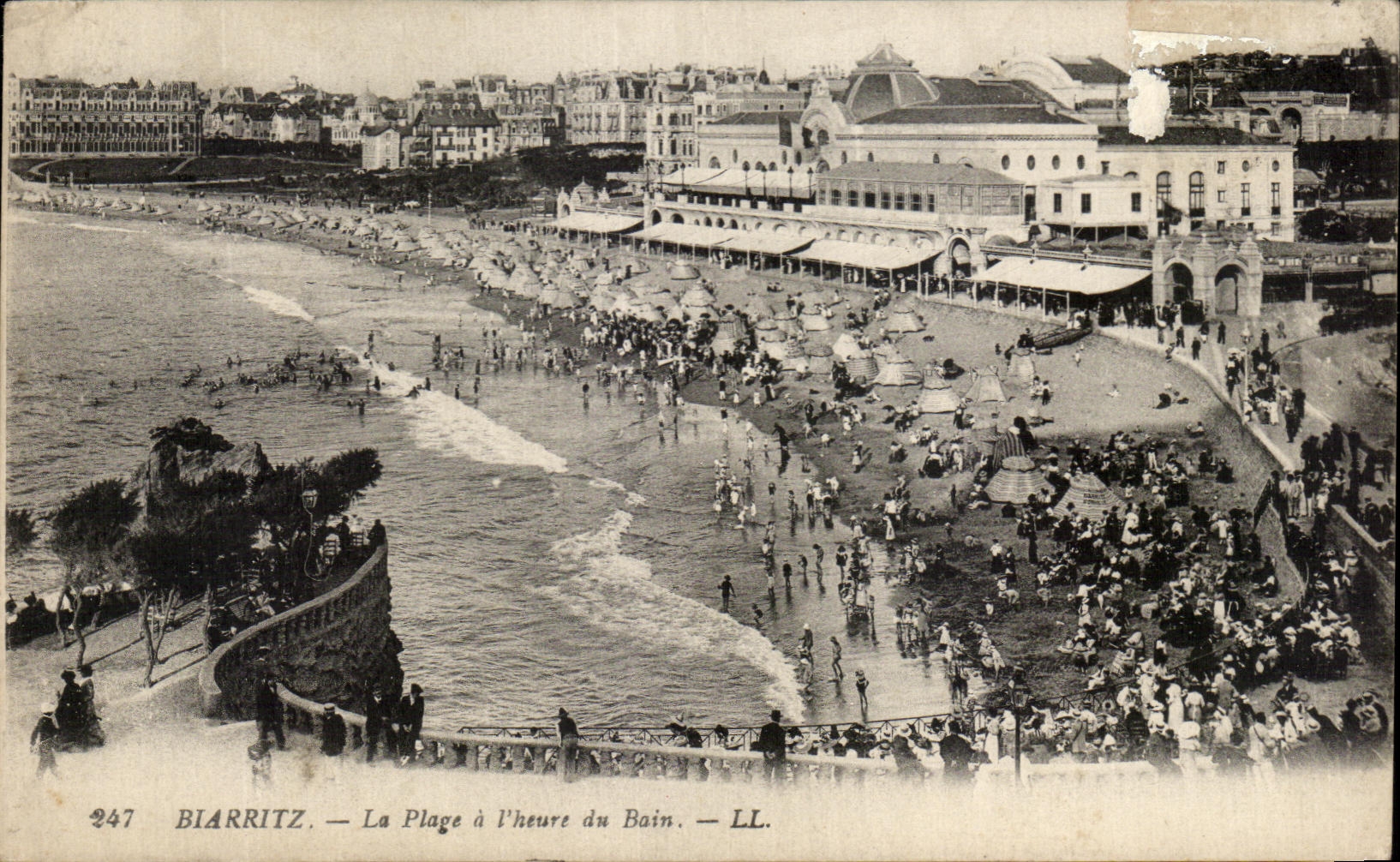 CPA Biarritz La Plage a I'heure du Bain