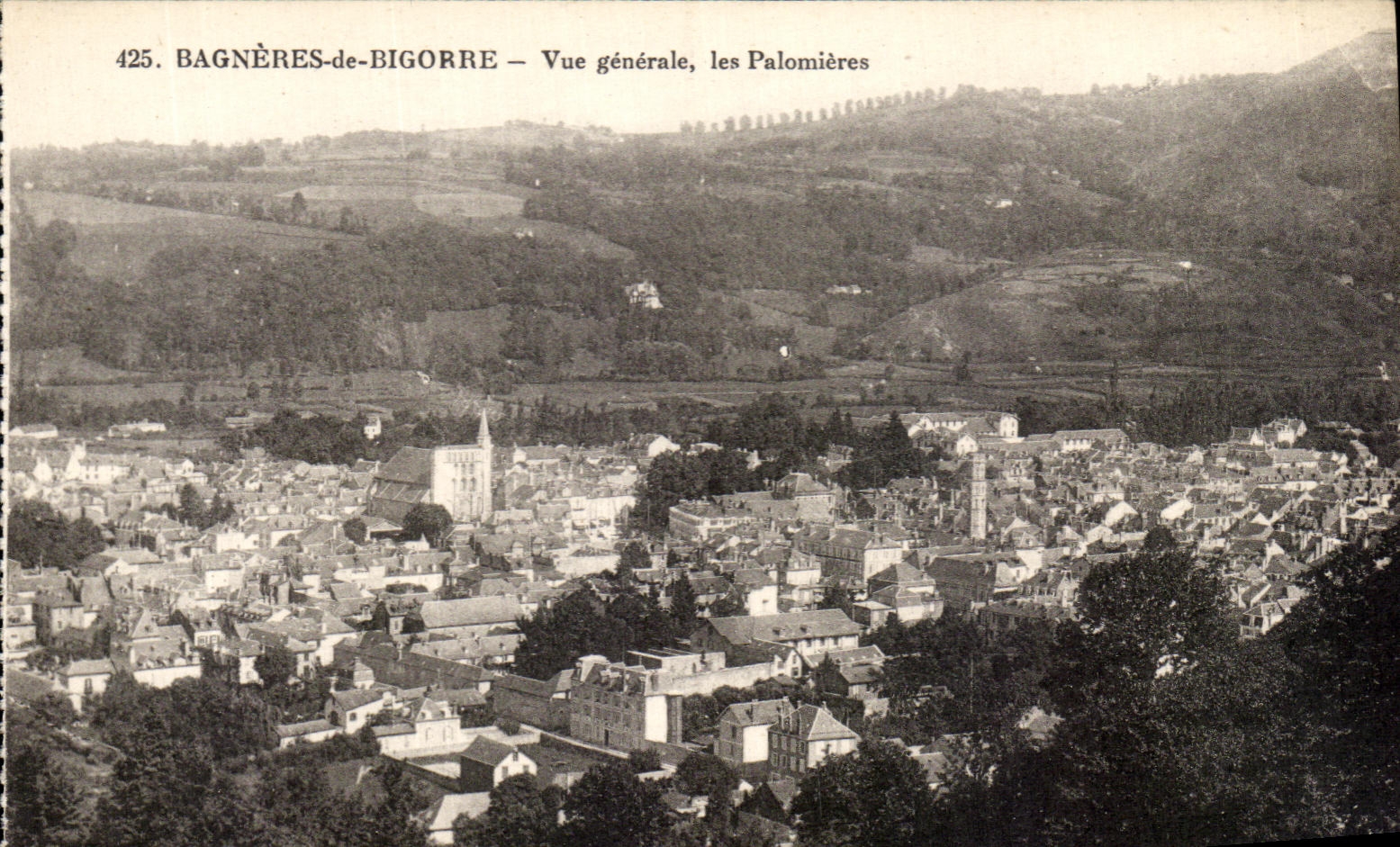 VINTAGE POSTCARD Bagneres de Bigorre View Palomiteres