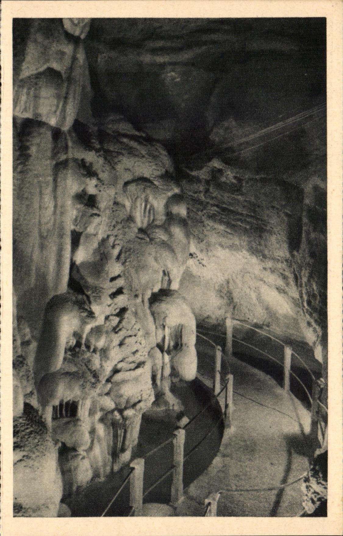 CPA Padirac Vers les Palettes