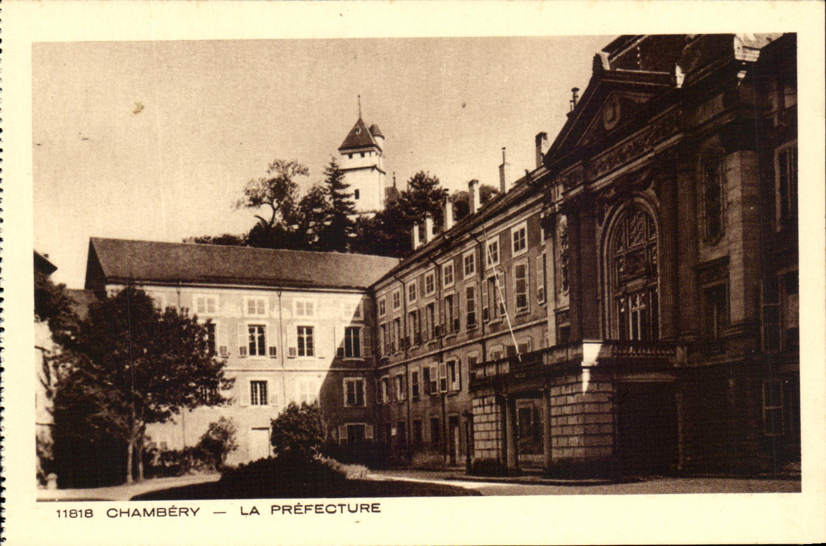 CPA Chambery la Prefecture