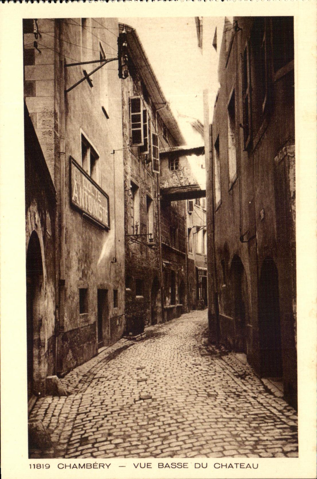 CPA Chambery Vue Basse Du Chateau