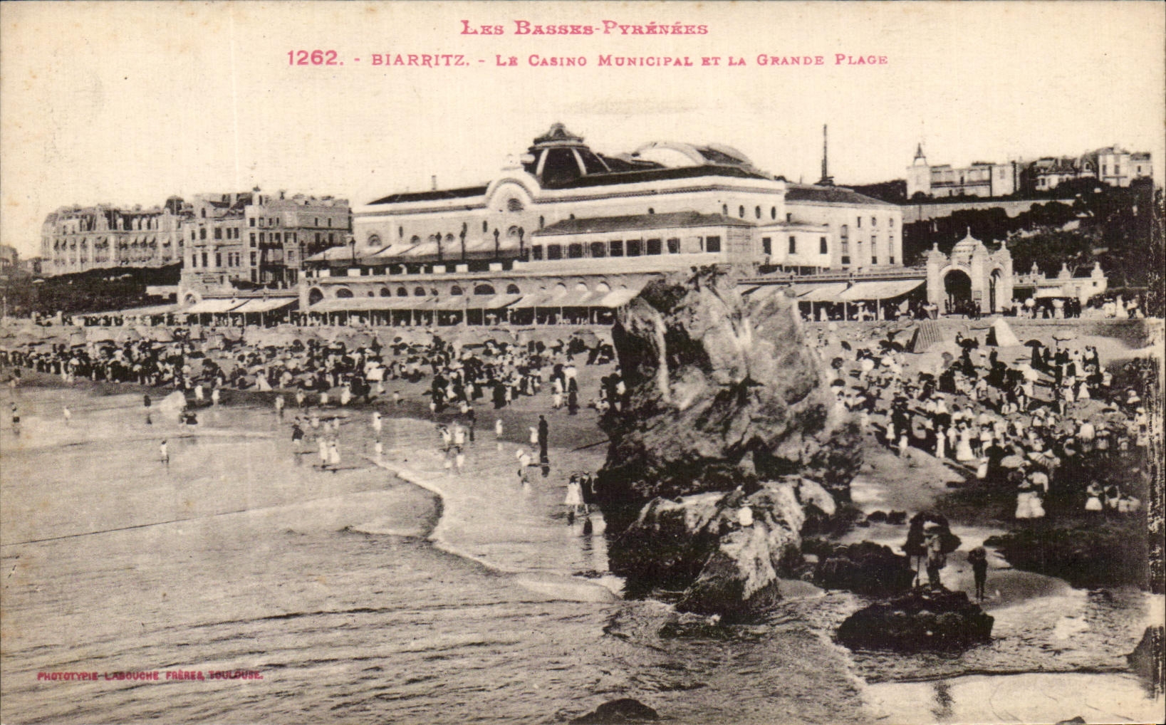 CPA Biarritz Le Casino Municipal Et La Grande Plage 
