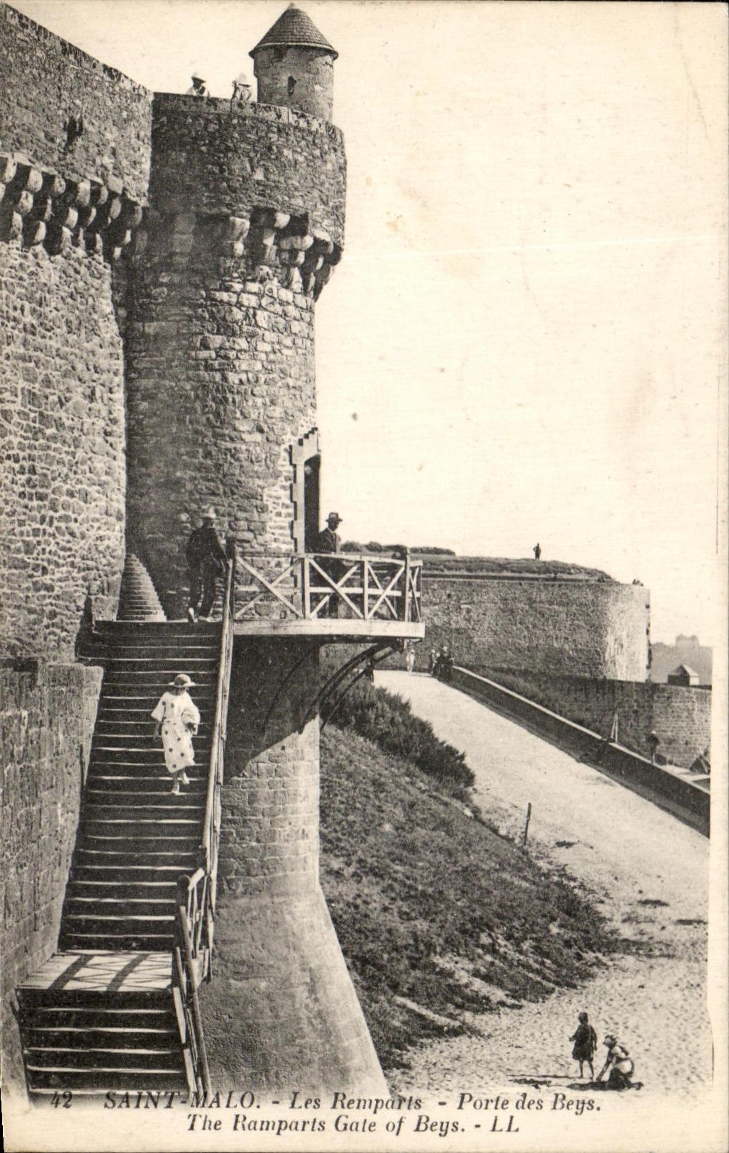 La POSTAL Saint Malo de la VENDIMIA las paredes lleva beyes