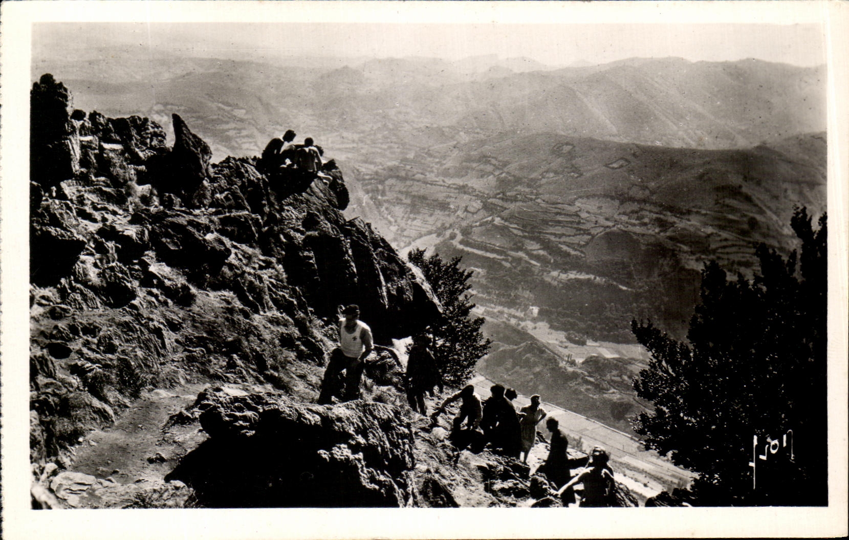 CPA Env De Lourdes Groupe Au Sommet du Pibeste 