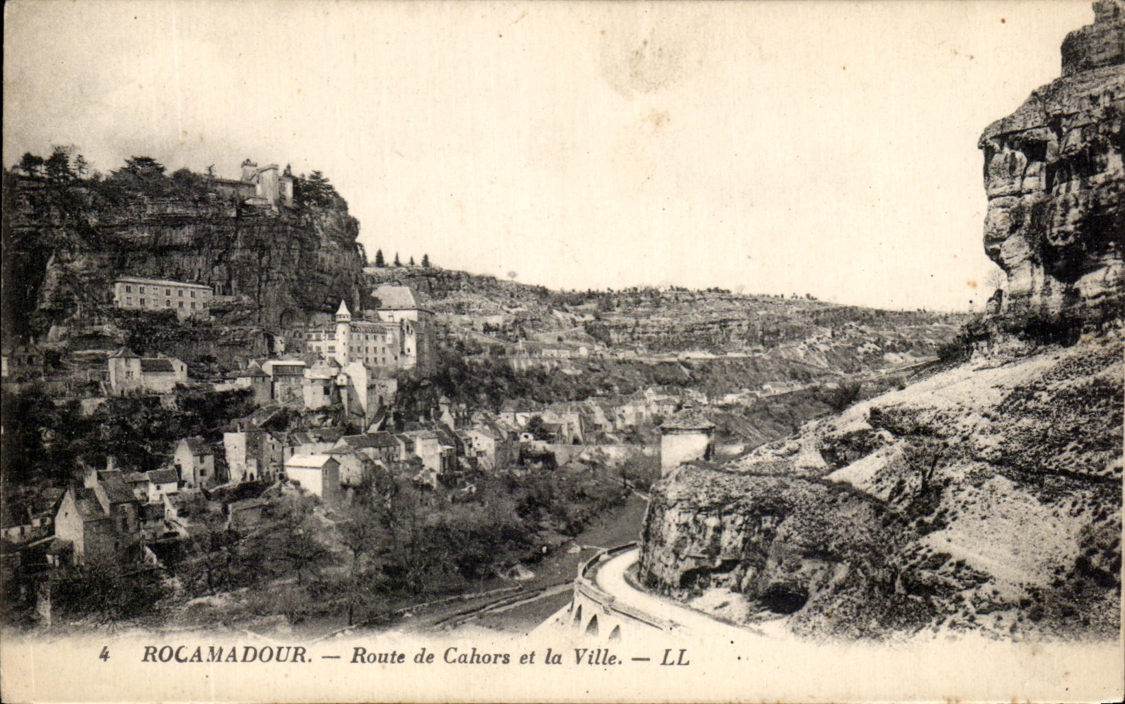 CPA Rocamadour Route de Cahors et La Ville