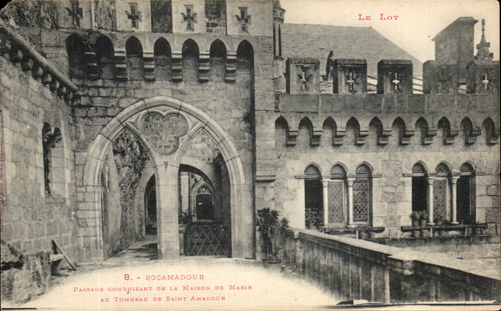 CPA Rocamadour Passage conduisant De La Maison De Marie au tombeau de Saint Amadour