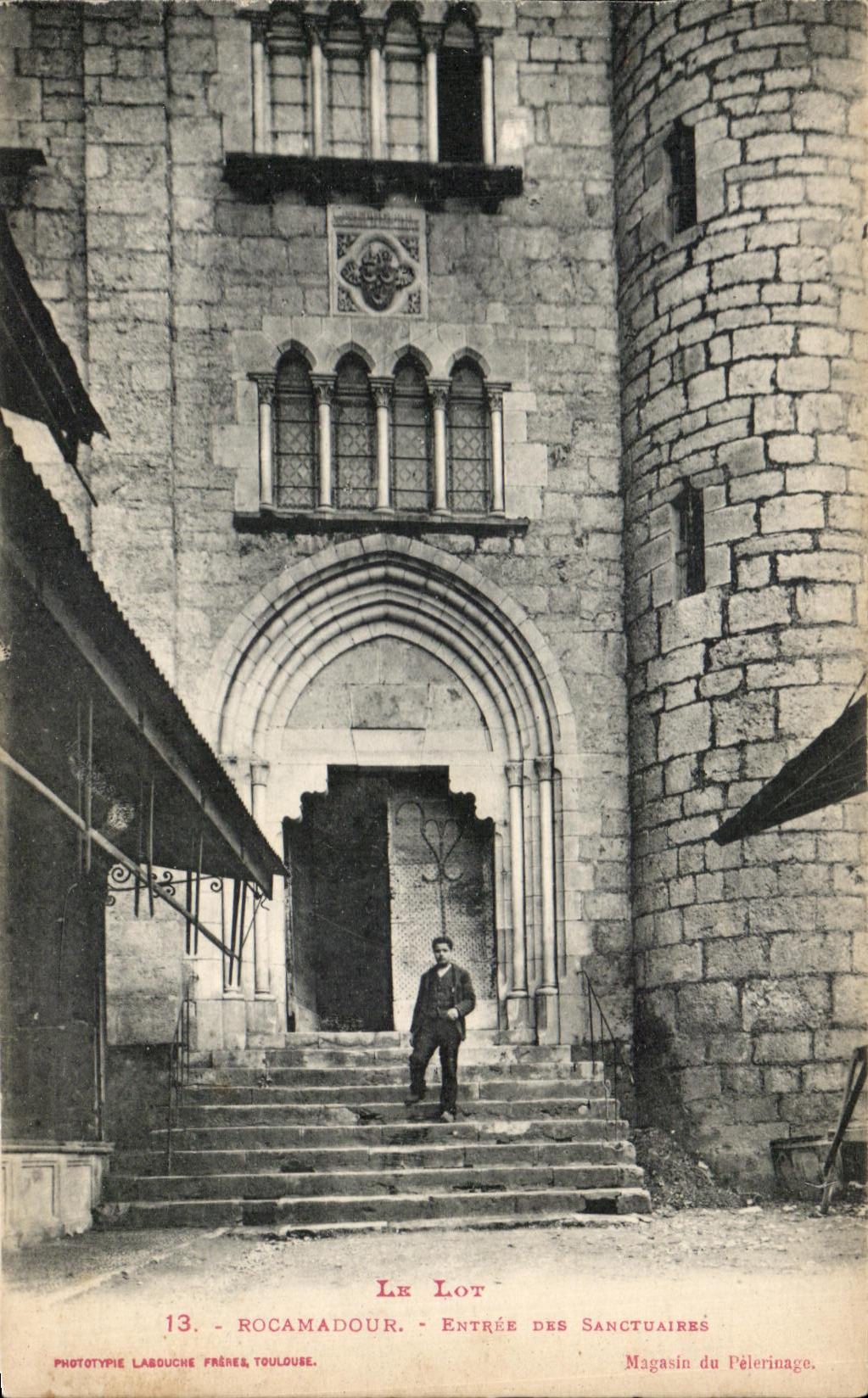 CPA Rocamadour Entree Des Sanctuaires