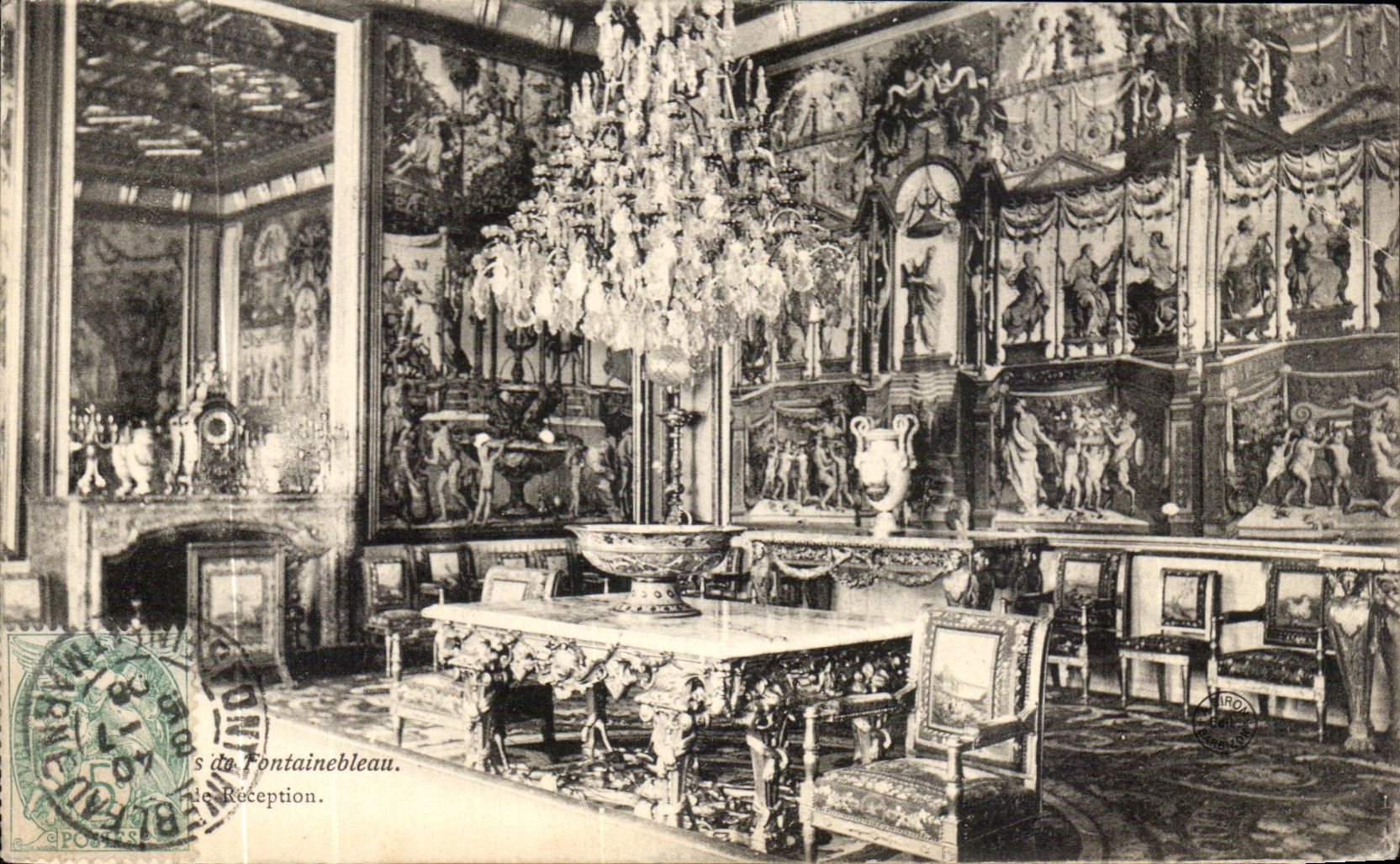 VINTAGE POSTCARD Palate of Fontainebleau Reception room