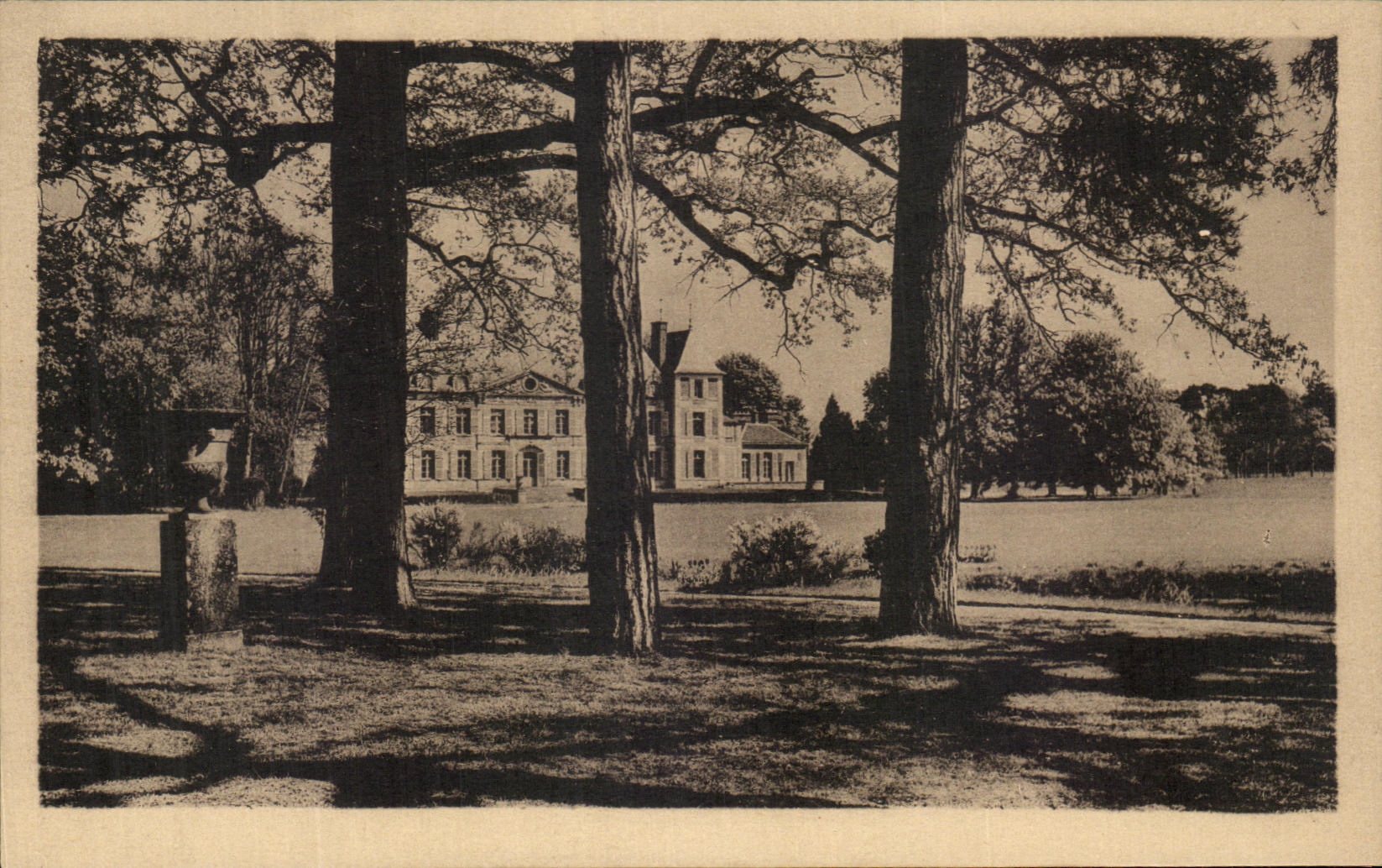 CPA Courson Chatrau De Par Bruyeres le Chatel