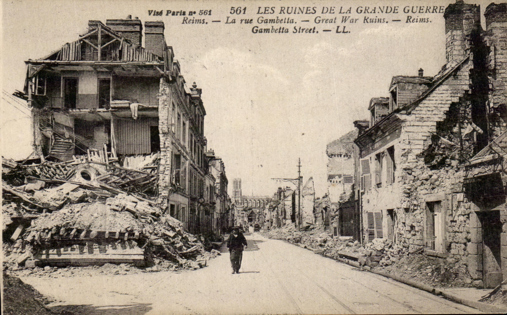 VINTAGE POSTCARD Ruins Of the Rheims Great War the street Militaria Redshank