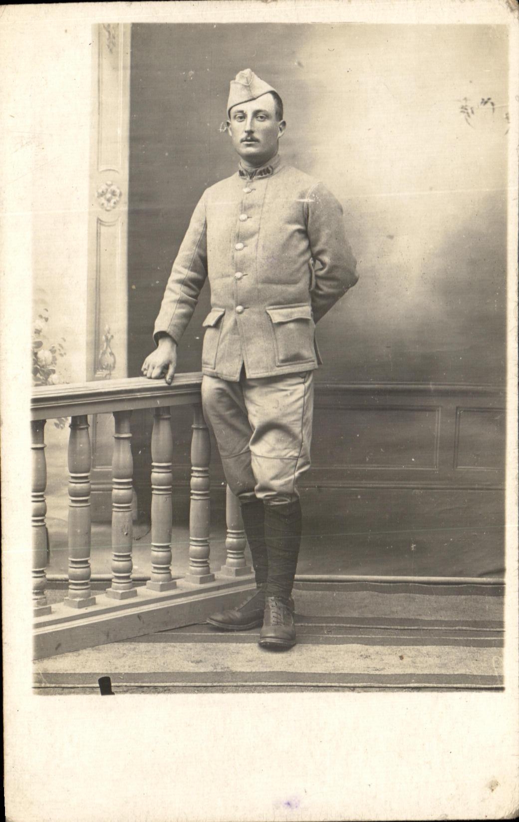 Real photo Militaria Soldier number 114 on the collar