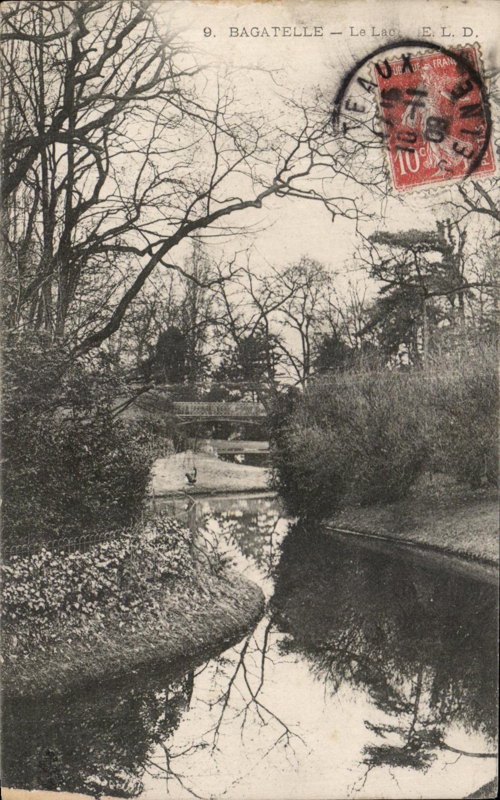 VINTAGE POSTCARD Trifle the Lake