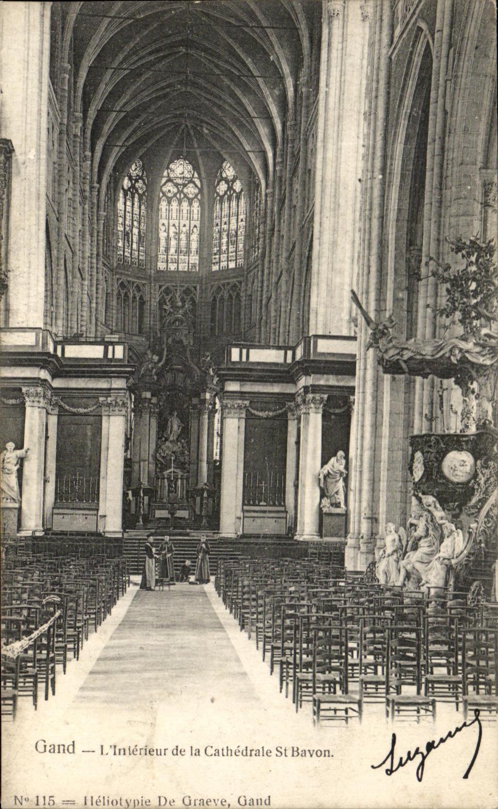 CPA Gand L Interieur de la Cathedrale St Bavon