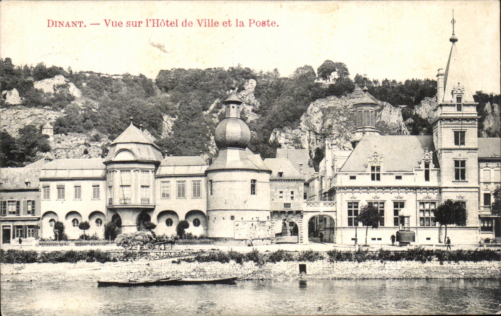 Cena de la POSTAL de la VENDIMIA vista en L ayuntamiento y la oficina de correos