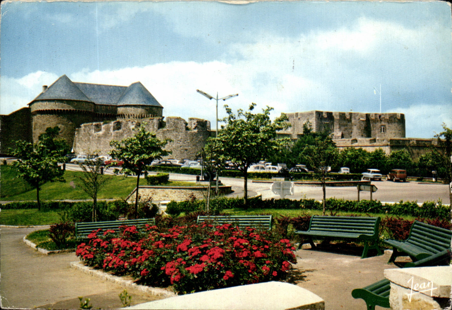 CPM La Bretagne Brest La Place Du Chateau