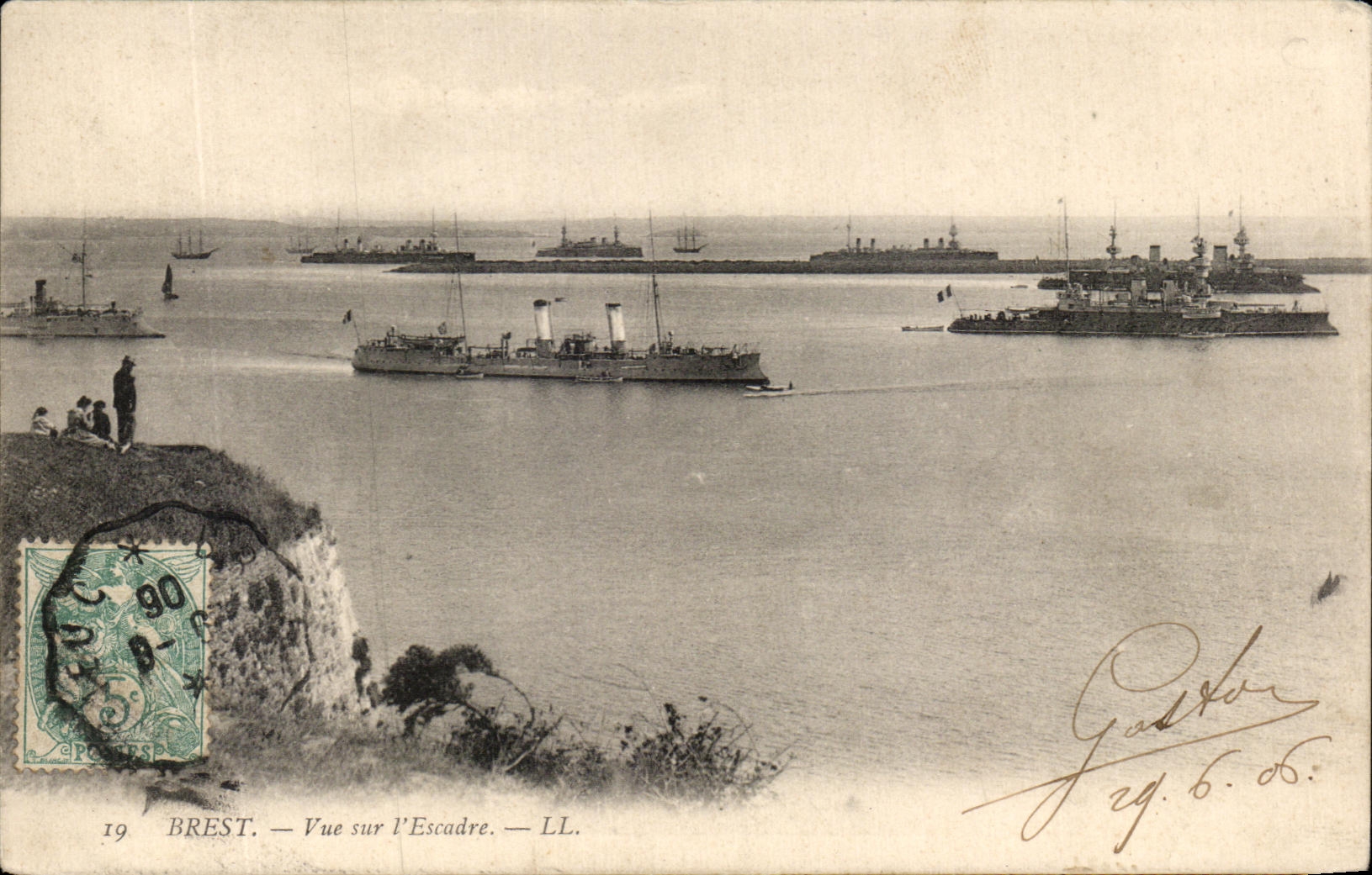 CPA Brest Vue Sur l Escadre Bateaux
